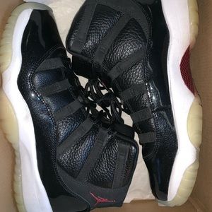 Nike air Jordan 11 retros worn a few times
